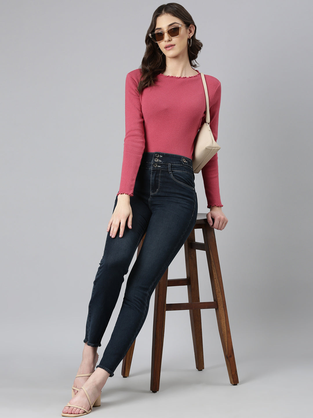 Women's Navy Blue Jean Straight Fit Light Fade Stretchable Denim Jeans