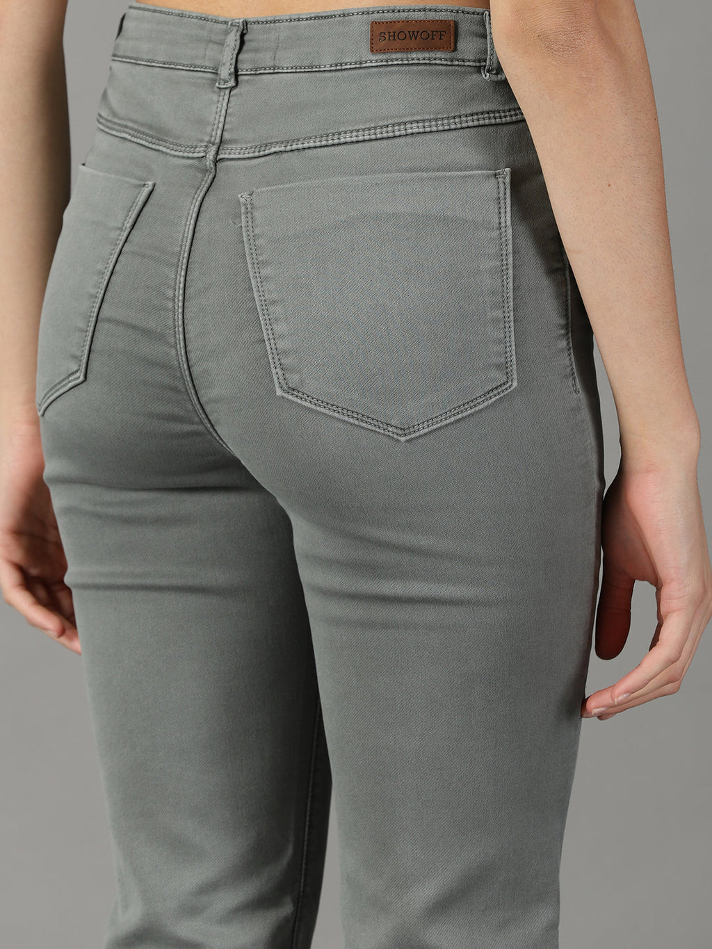 Women's Grey Relaxed Fit Mid-Rise Stretchable Cotton Jeans
