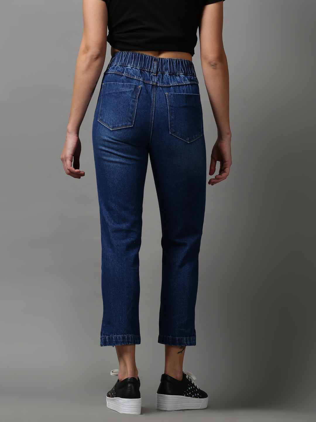 Women's Blue Boyfriend Fit Mildly Distressed Light Fade Stretchable Jeans