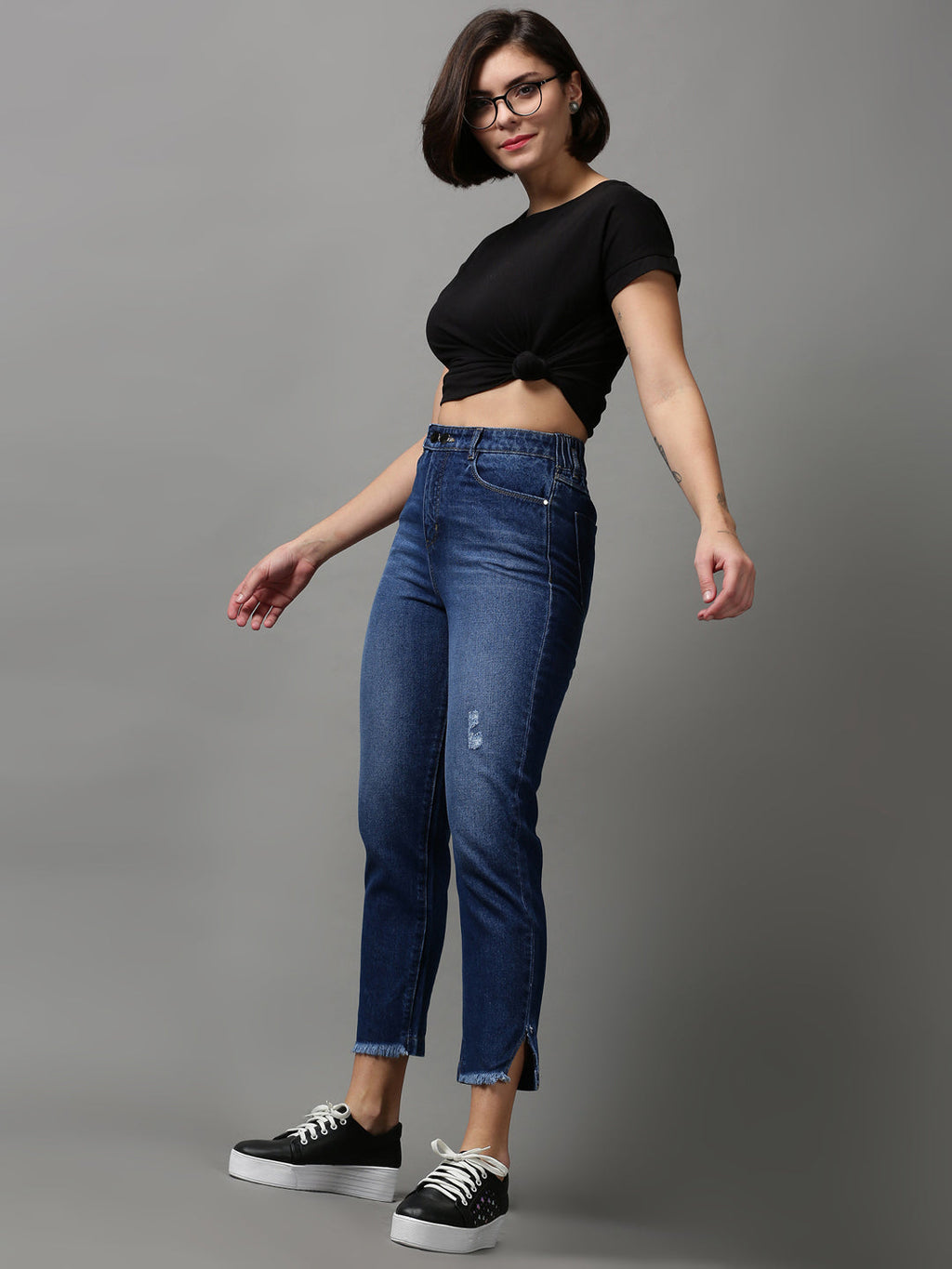 Women's Blue Boyfriend Fit Mildly Distressed Light Fade Stretchable Jeans