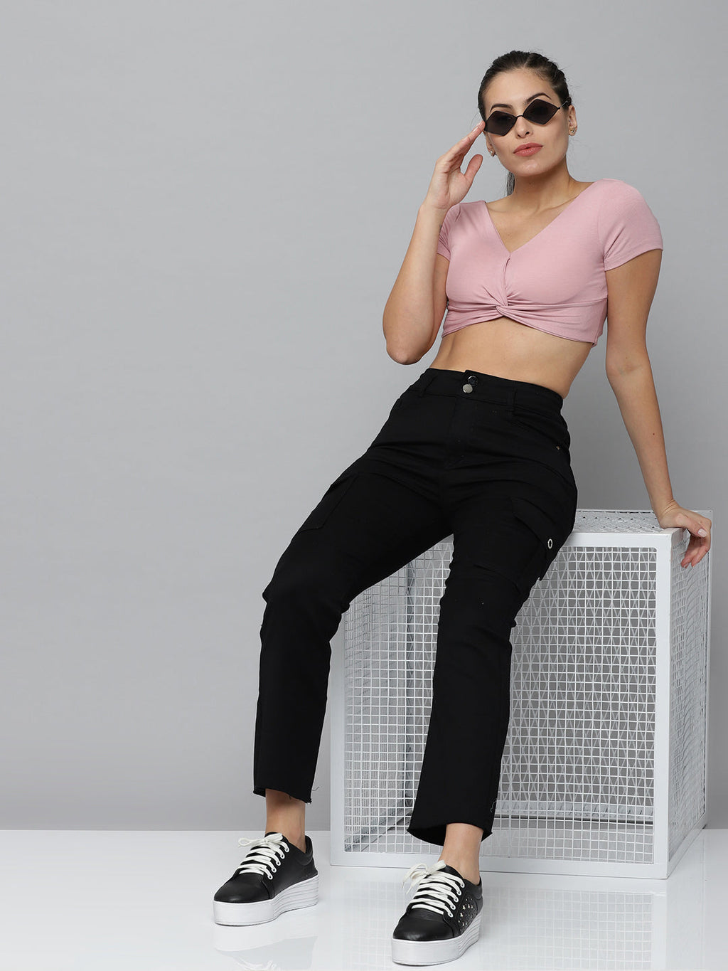Women's Black Jean Straight Fit High-Rise Slash Knee Stretchable Jeans