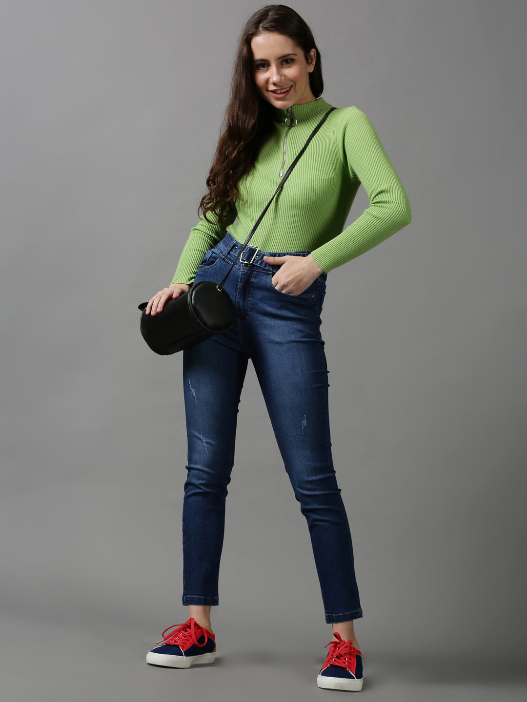 Women's Blue Slim Fit Low Distress Light Fade Stretchable Denim Jeans