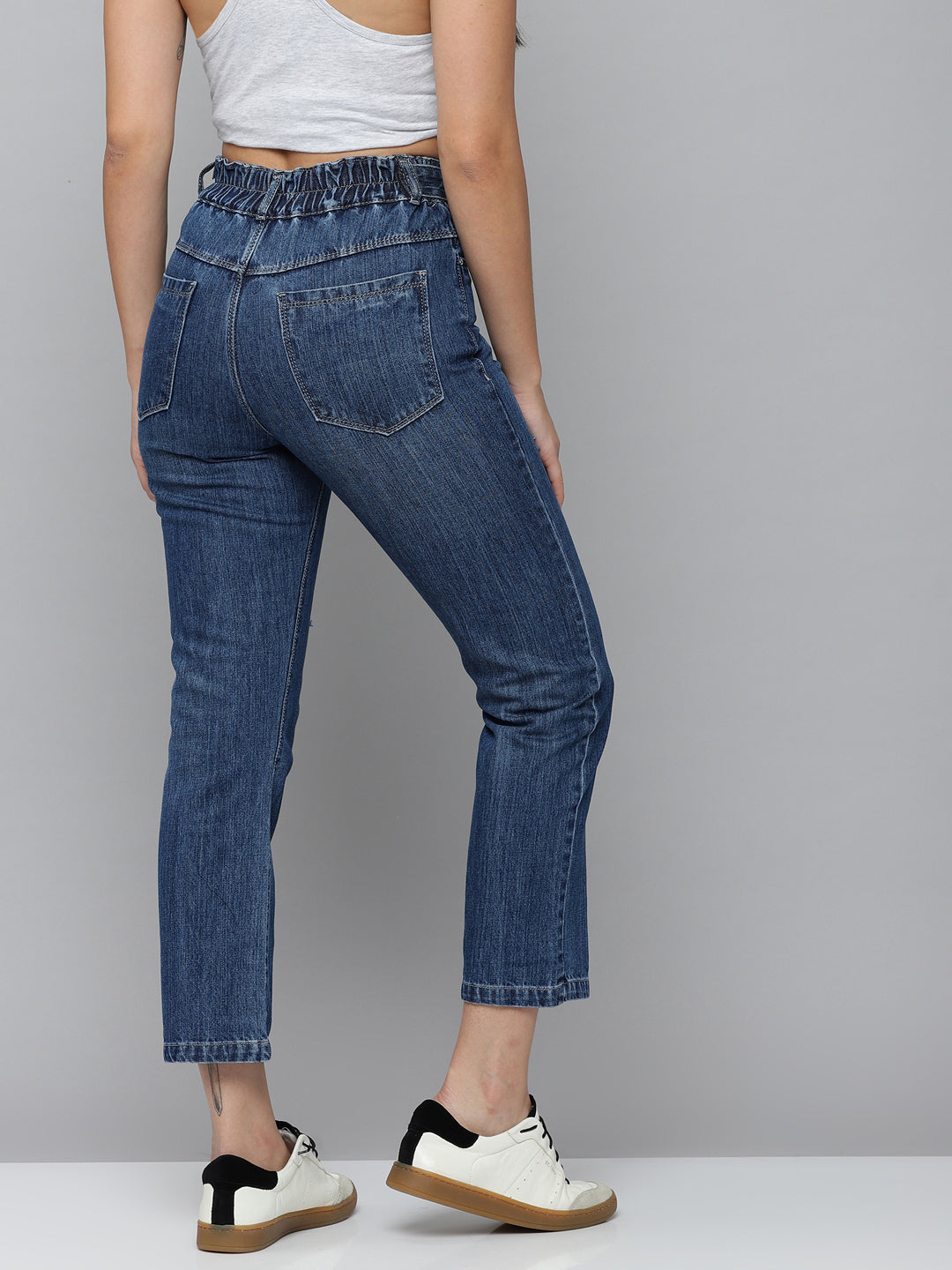 Women's Navy Blue Jean Relaxed Fit High-Rise Mildly Distressed Light Fade Stretchable Jeans