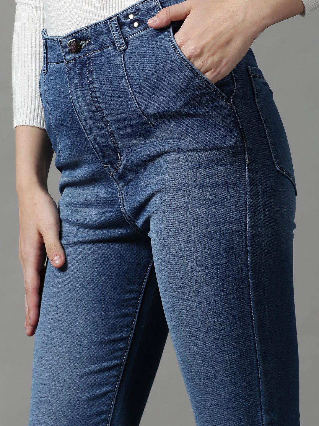 Women's Blue Skinny Fit Light Fade Stretchable Jeans