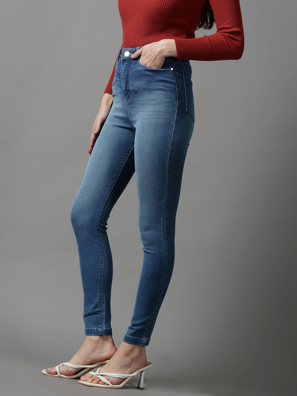 Women's Blue Skinny Fit Light Fade Stretchable Denim Jeans