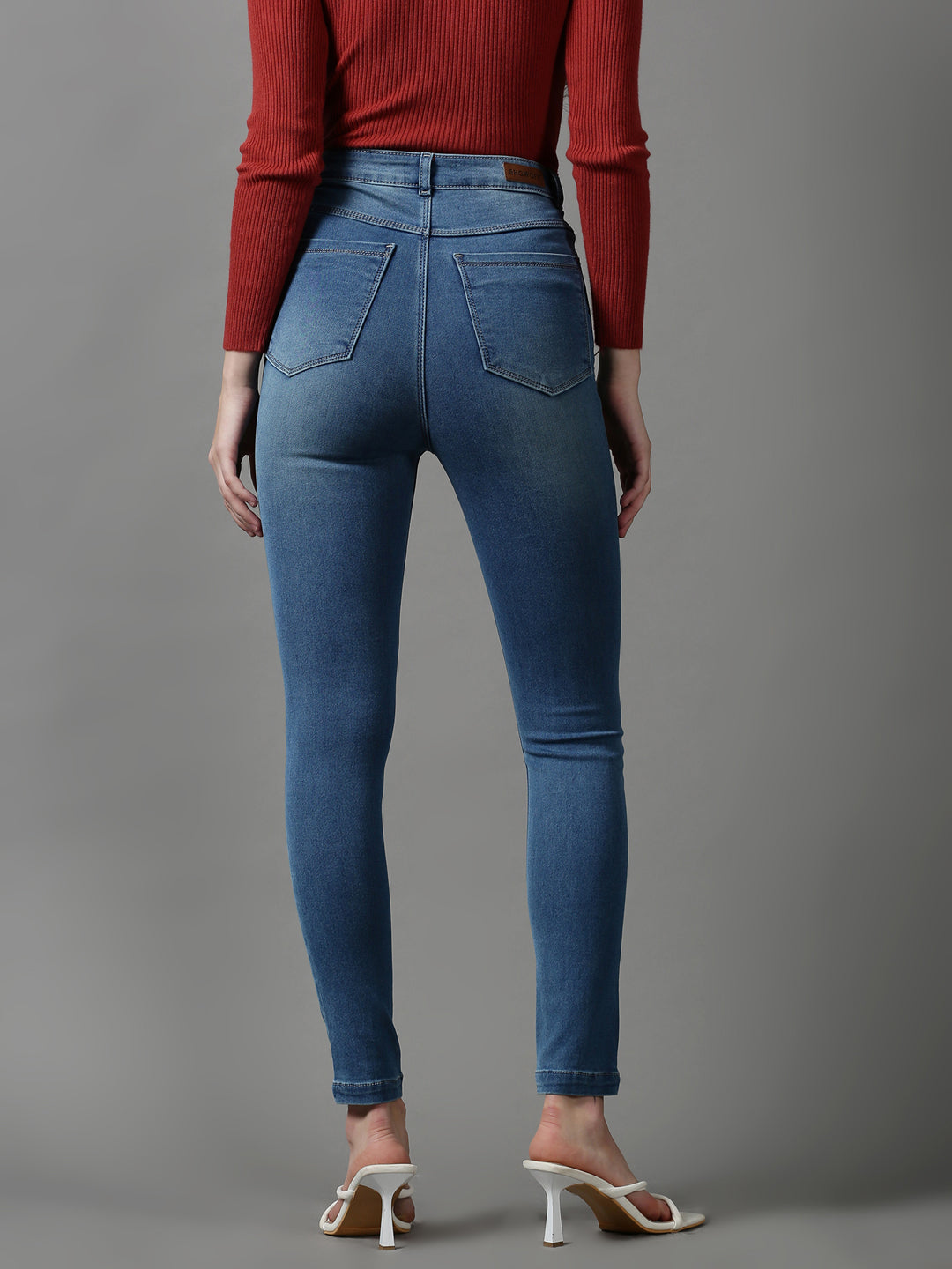 Women's Blue Skinny Fit Light Fade Stretchable Denim Jeans