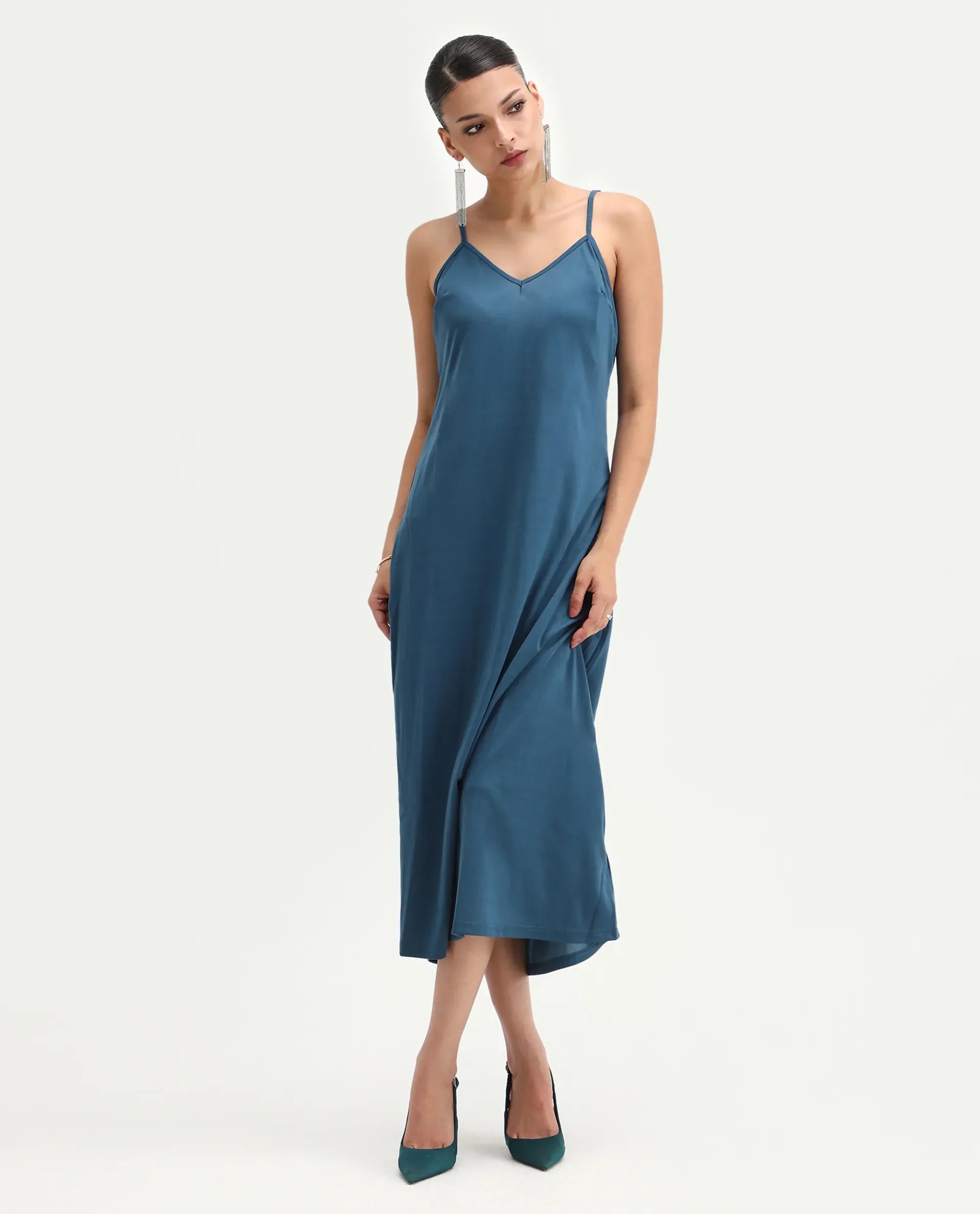 Rareism Women's Janambi Dark Blue Polyester V-Neck Ombre Kimono Sleeve Maxi Flared Dress