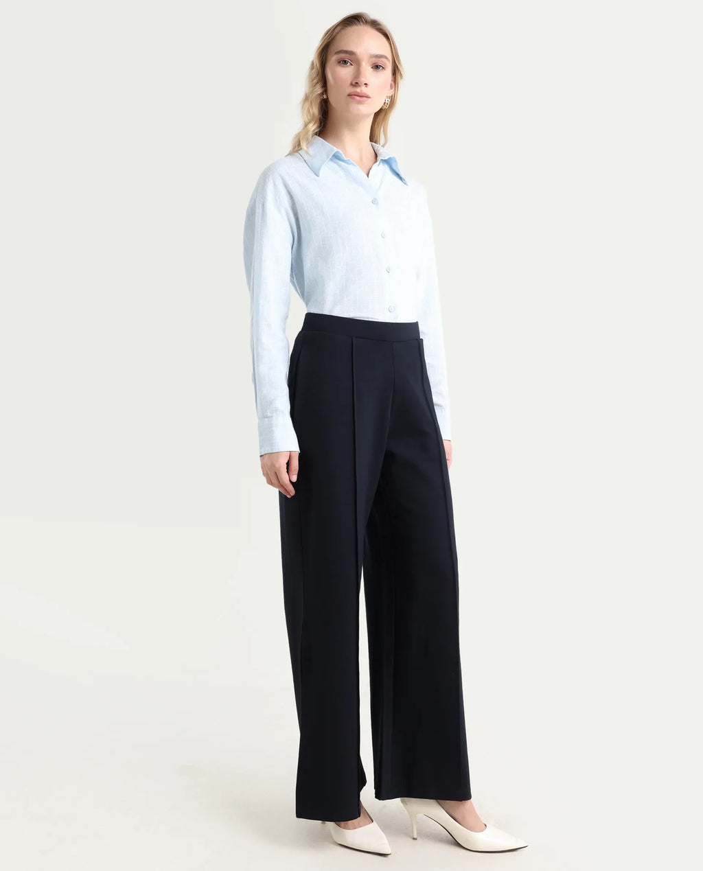Rareism Women's Jancuri Navy Rayon Plain Ankle Length Straight Fit Trouser
