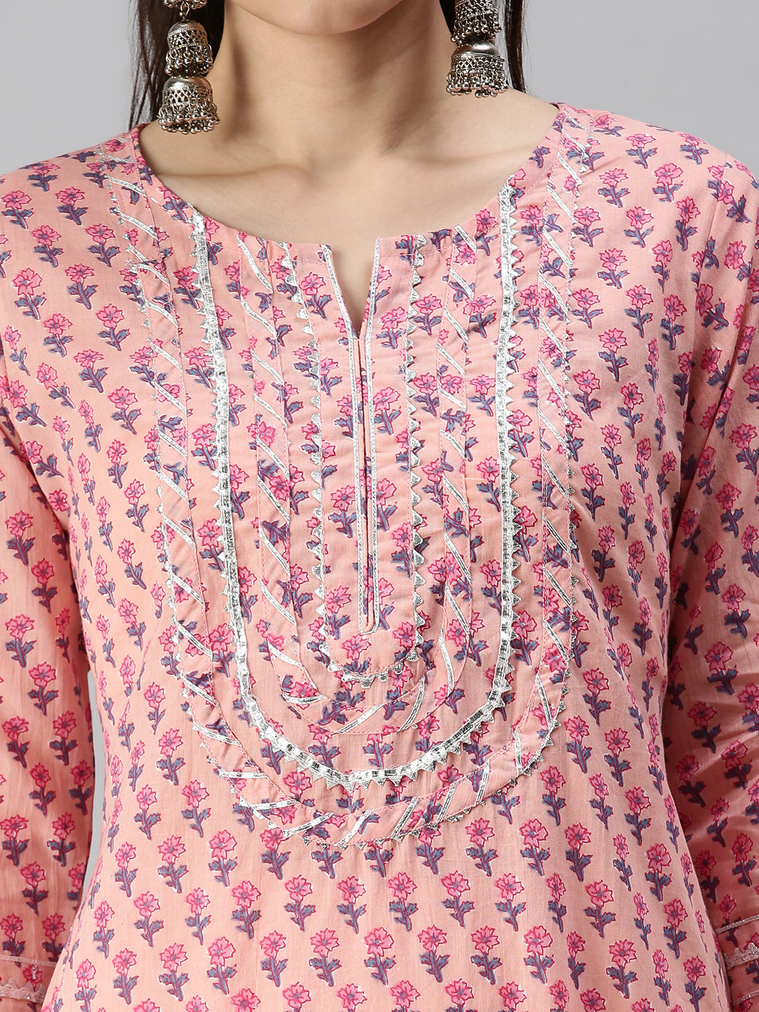 Women's Pink Floral Printed Straight Kurta