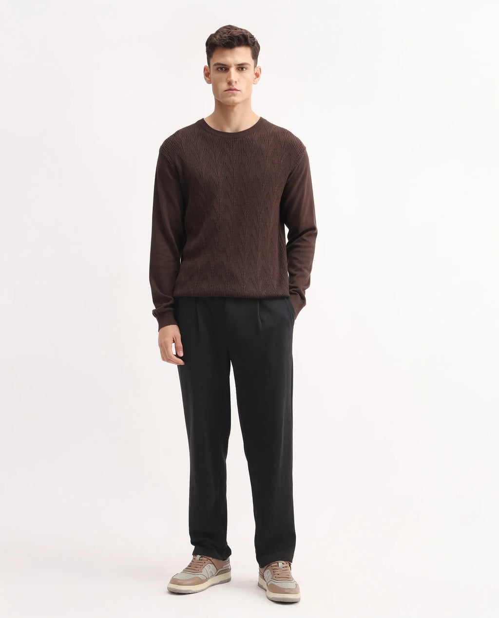 Rare Rabbit Men's Keloe Black Cotton Blend Plain Relaxed Fit Trouser