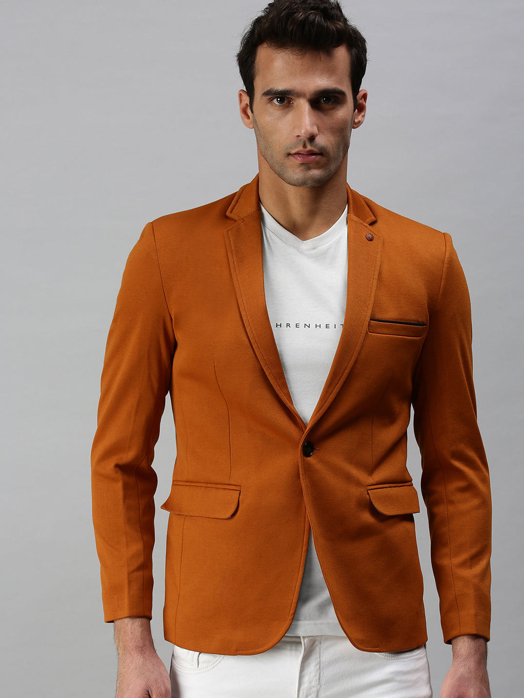 Men's Brown Solid Slim-Fit Single-Breasted Casual Blazers