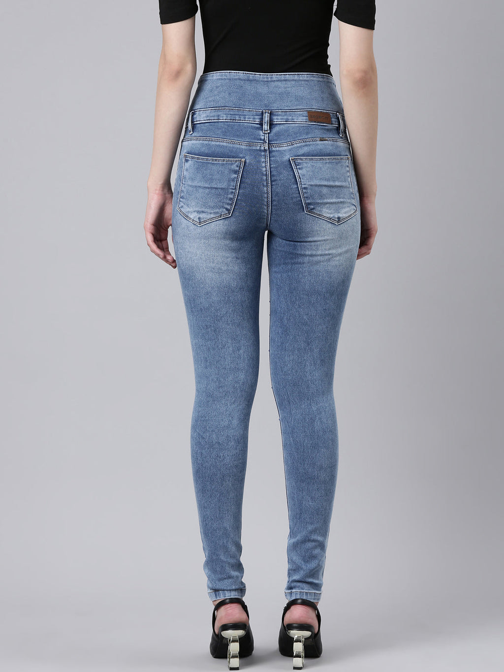 Women's Blue Slim Fit Heavy Fade Embellished Stretchable Denim Jeans