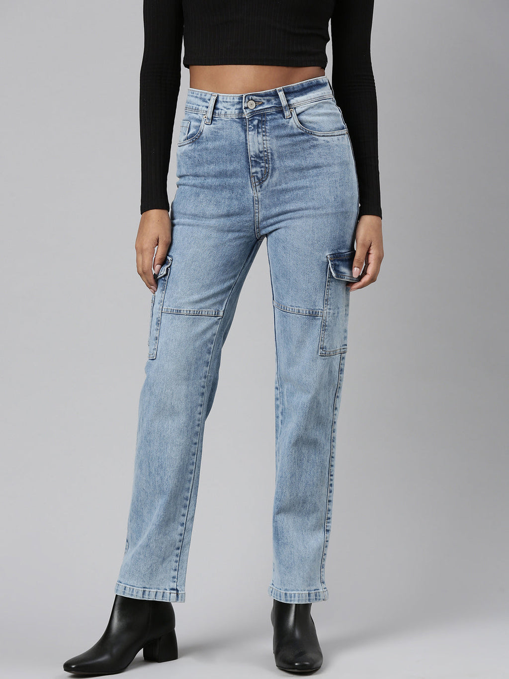 Women's Blue Jean Straight Fit Mid-Rise Heavy Fade Stretchable Jeans
