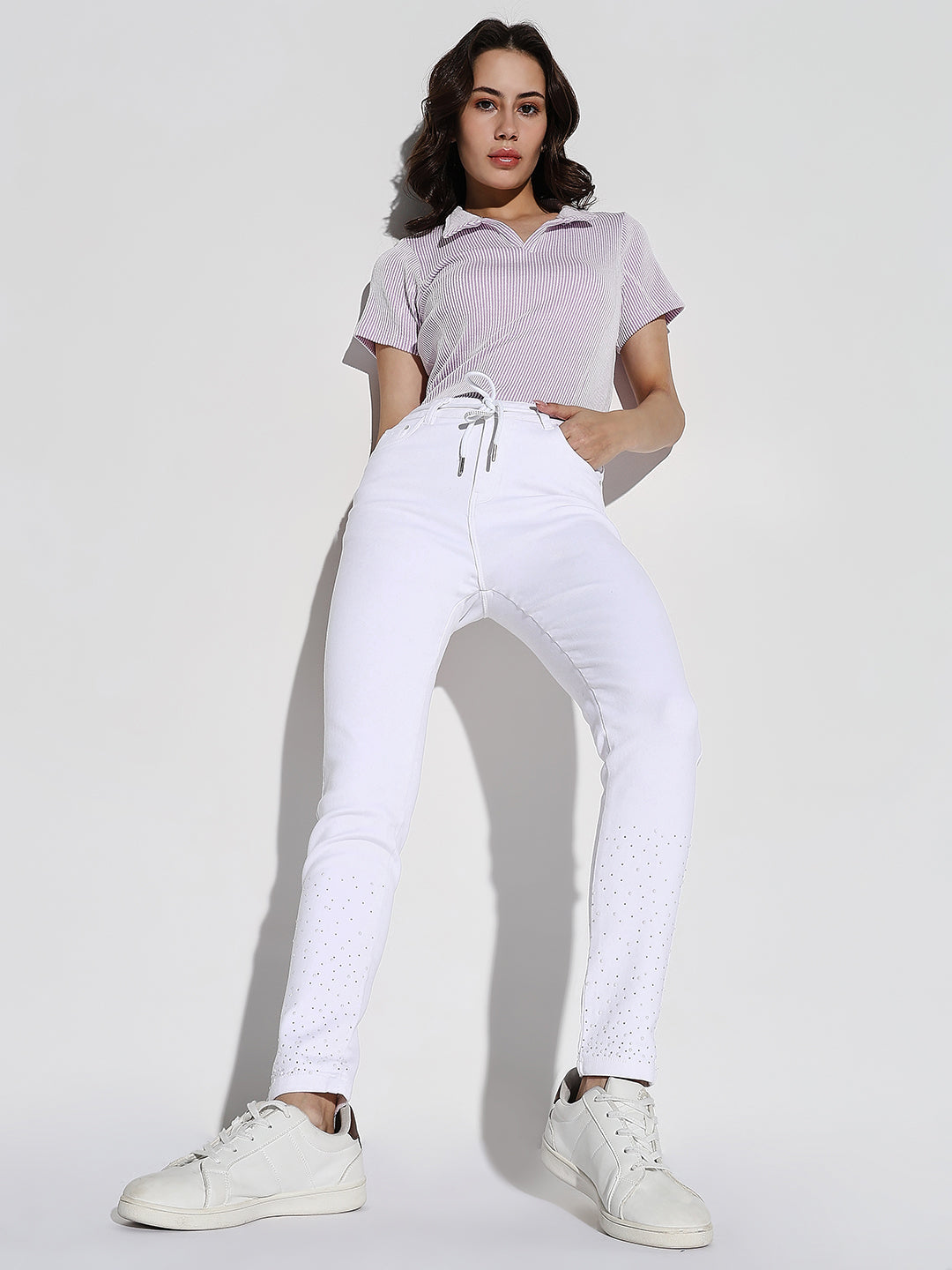 Women's White Cotton Comfort Slim Fit Mid-Rise Embellished Stretchable Jeans