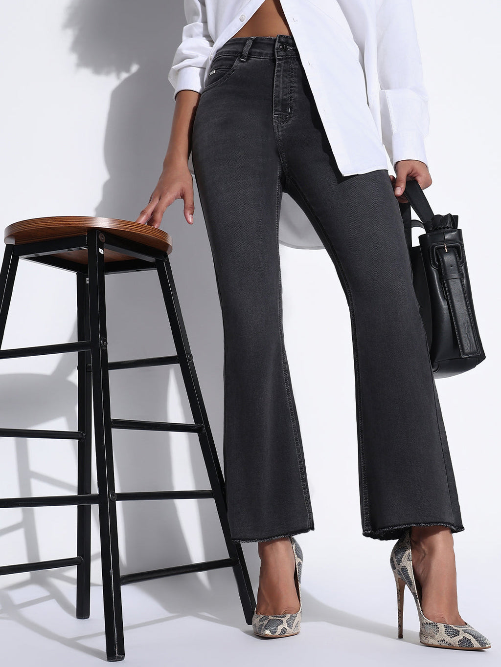Women's Solid Charcoal Bootcut Jeans
