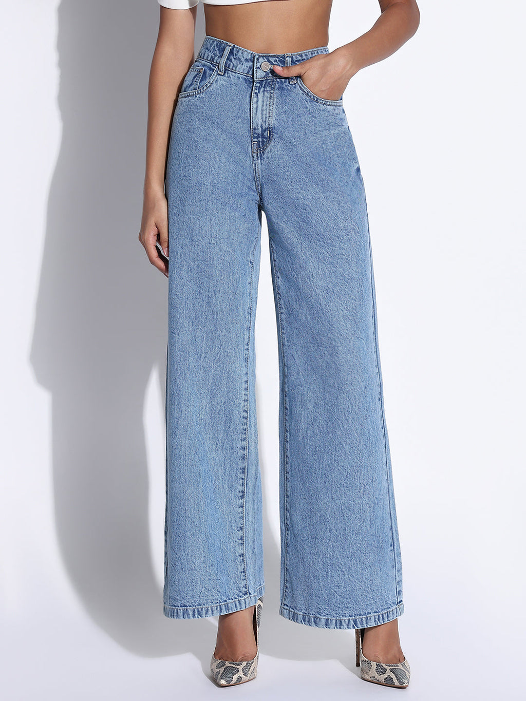Women's Solid Blue Wide Leg Jeans