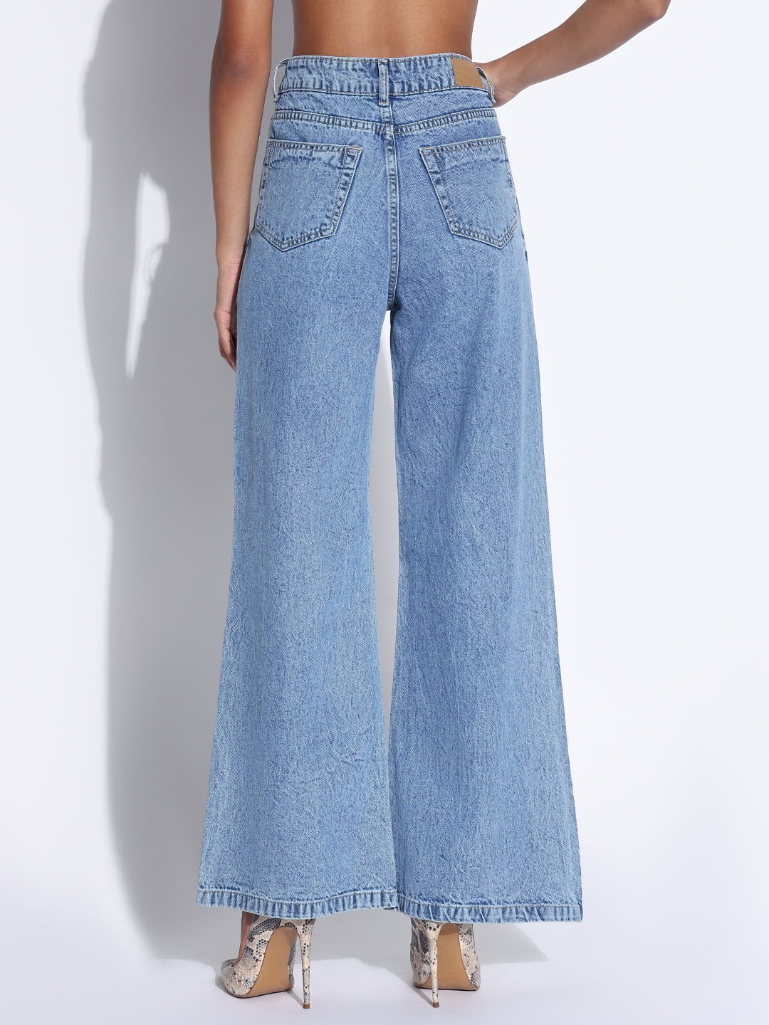 Women's Solid Blue Wide Leg Jeans