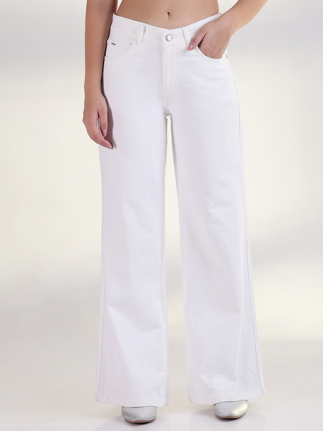 Women's Solid White Wide Leg Jean