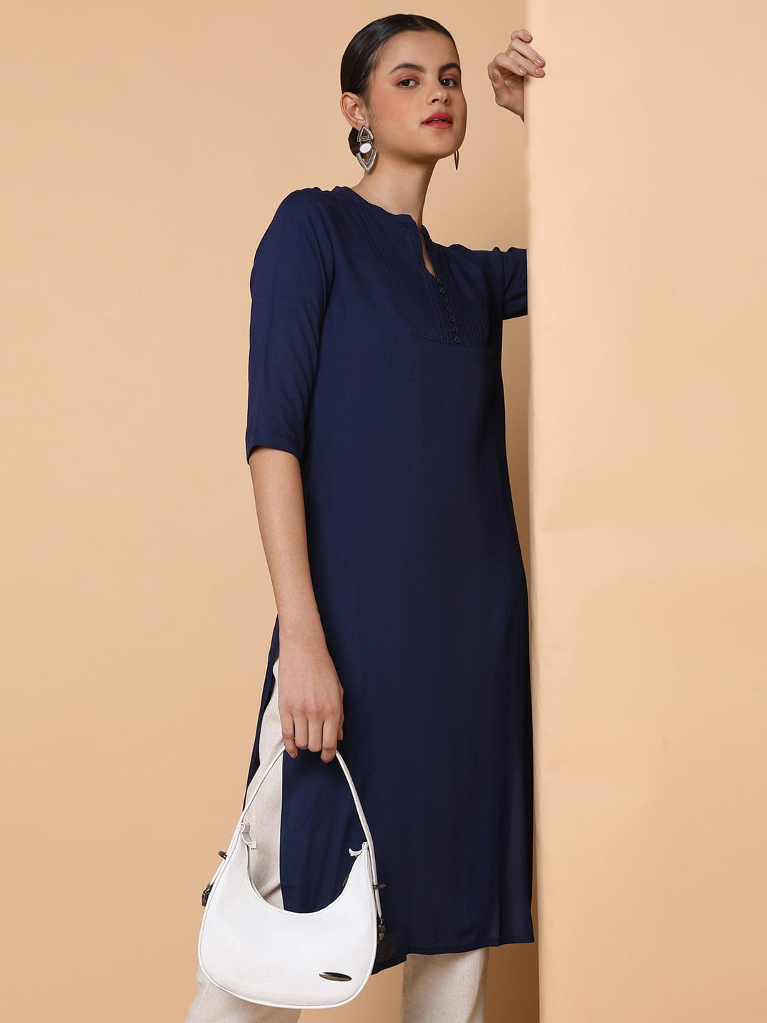 Women's Straight Navy Blue Solid Kurta