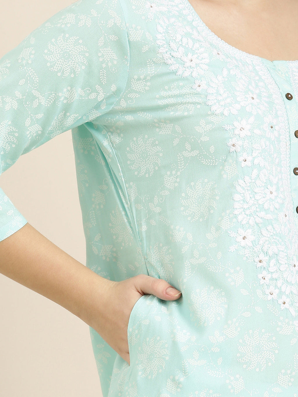 Women's Sea Green Floral Printed Thread Work Straight Kurta