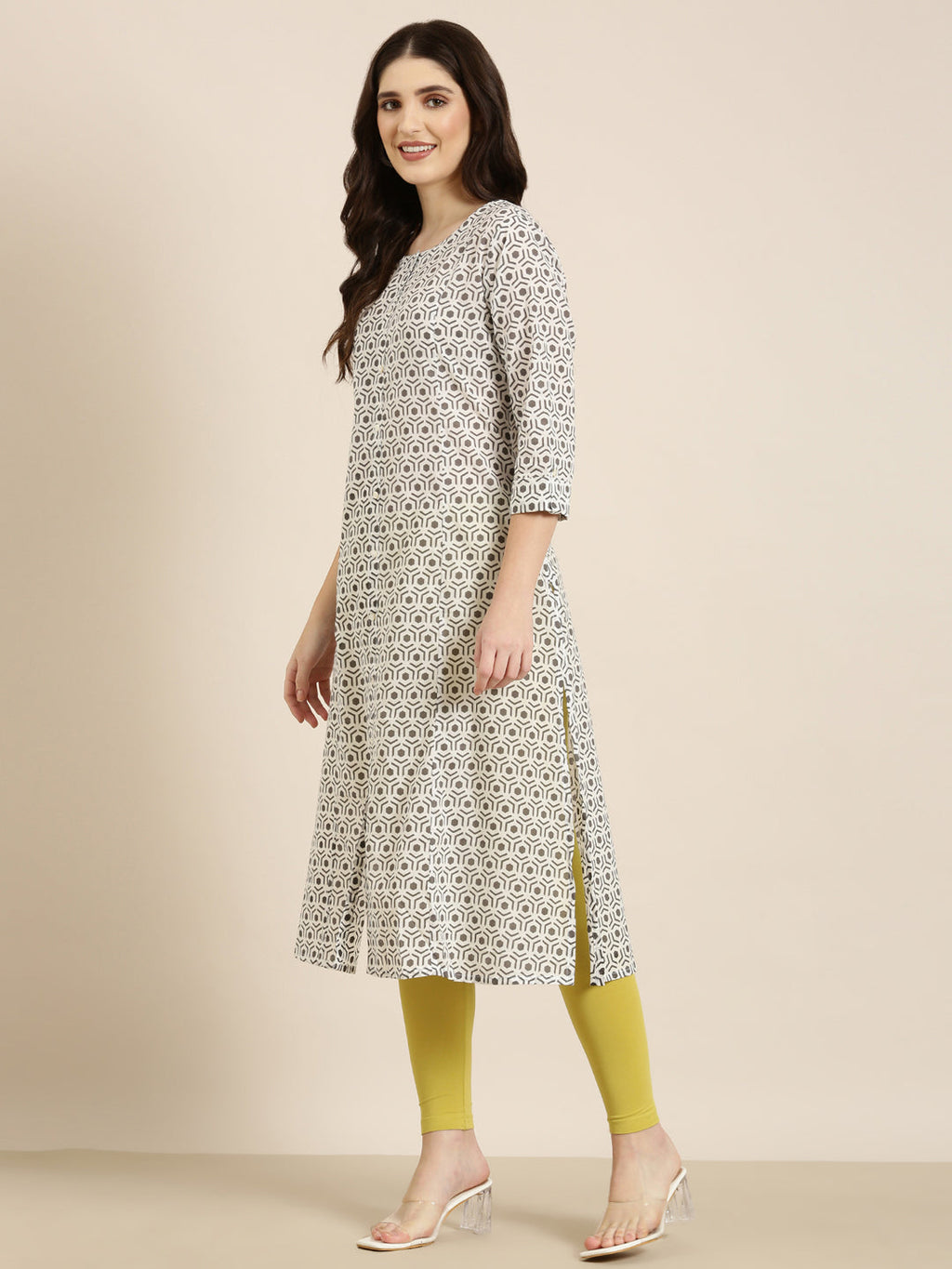 Women's Cream Geometric Printed Thread Work Kurta