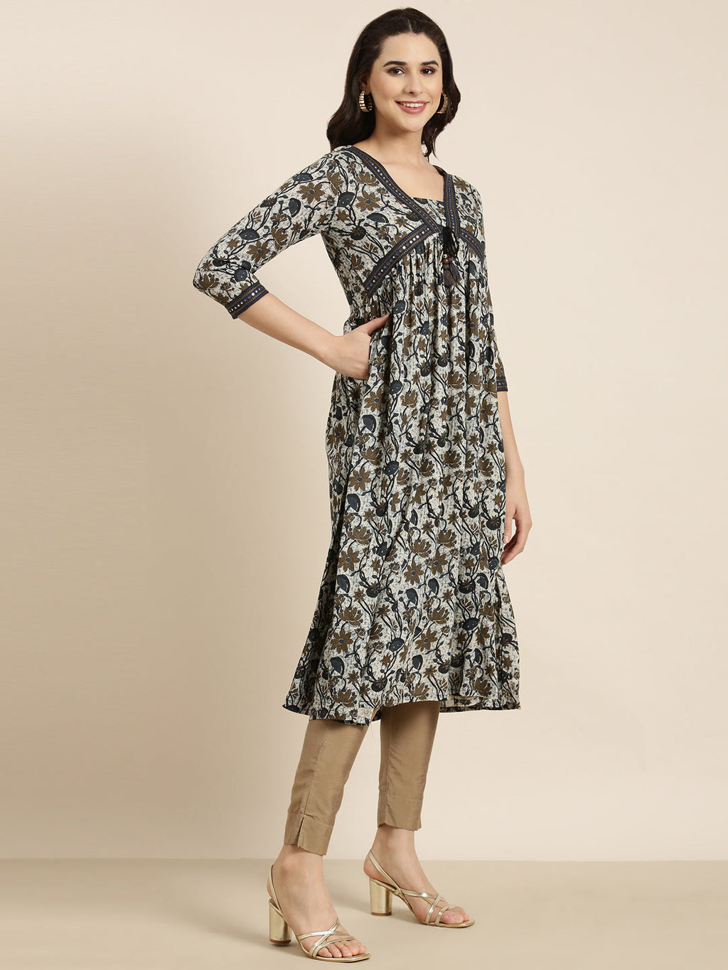 Women's Floral Anarkali Navy Blue Kurta