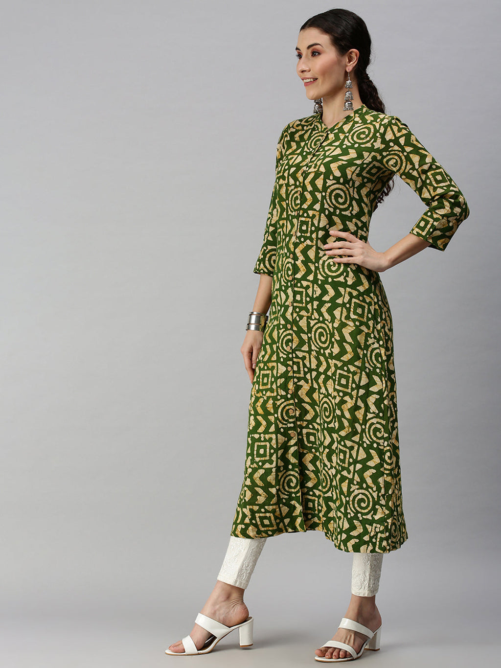Women's Mandarin Collar Printed Green A-Line Kurta