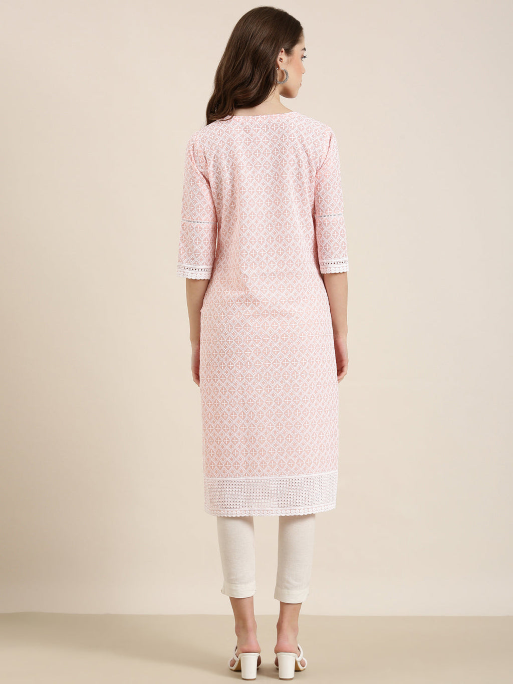 Women's Peach Ethnic Motifs Thread Work Straight Kurta