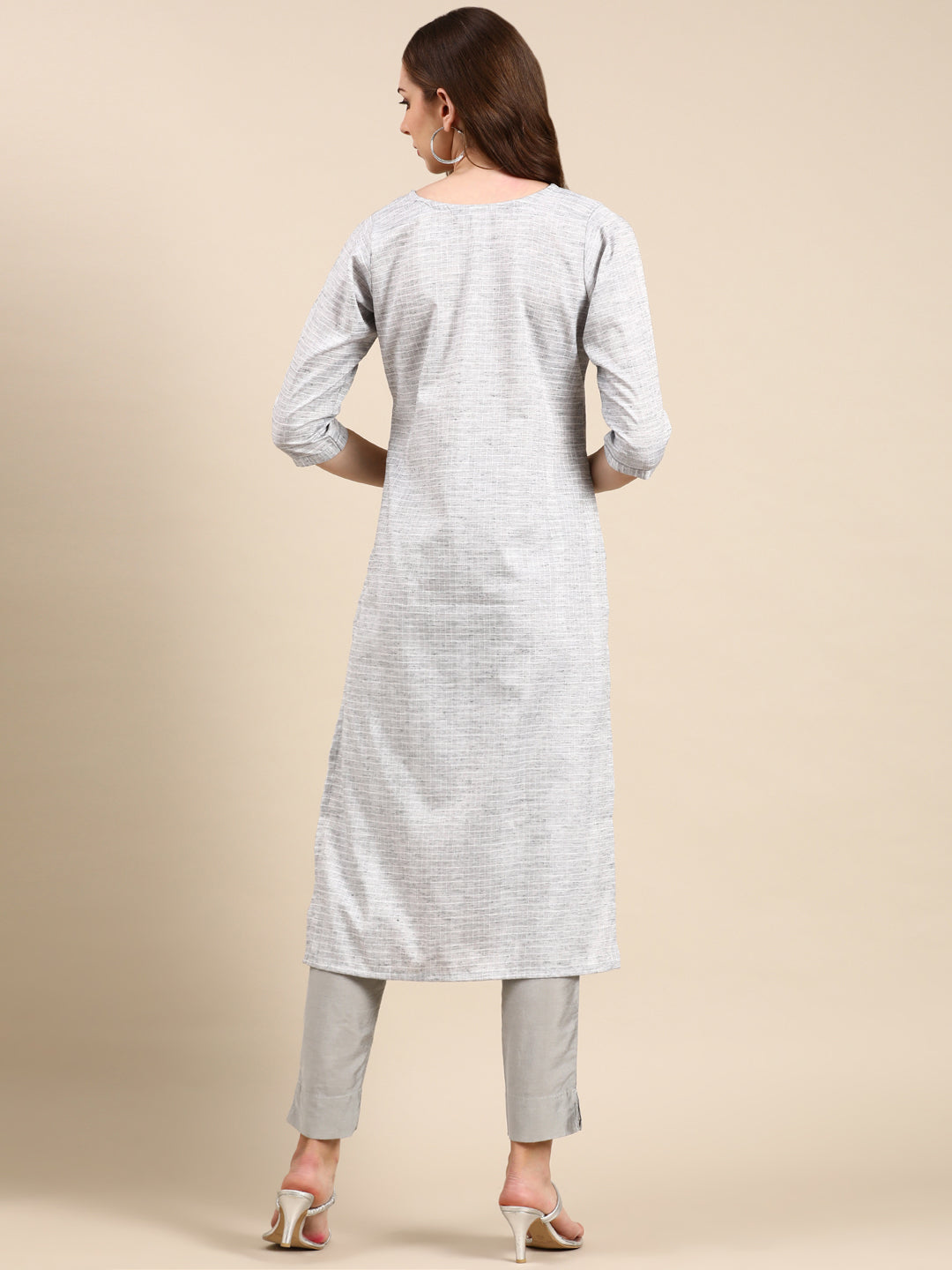 Women's Grey Checked Thread Work Straight Kurta