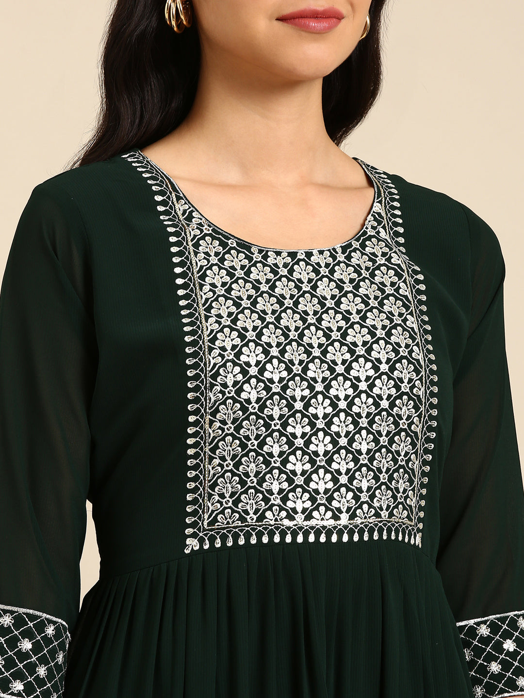 Women's Green Floral Thread Work Anarkali Kurta