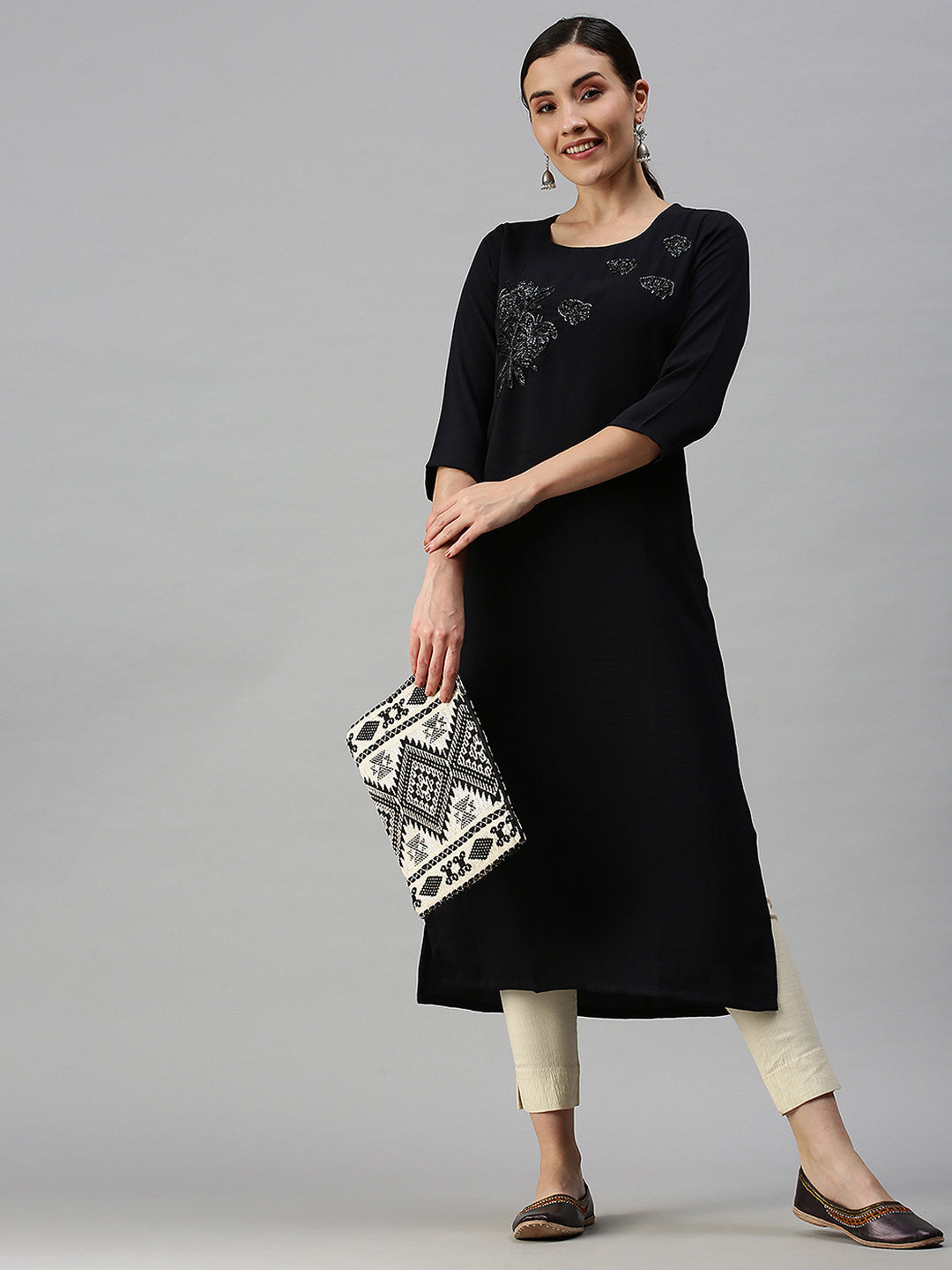 Women's Solid Navy Blue Straight Kurta