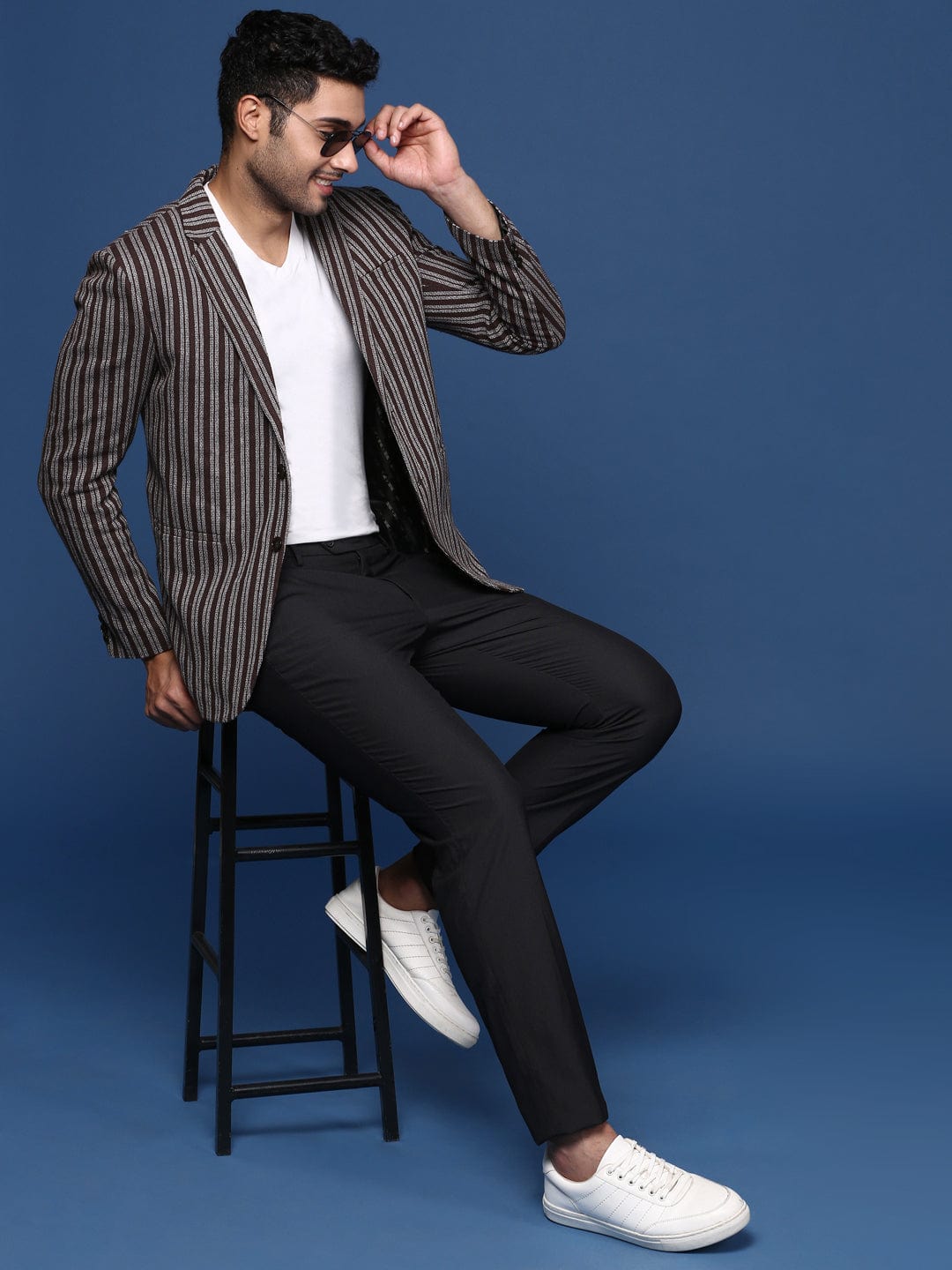 Men's Brown Slim Fit Single Breasted Blazer