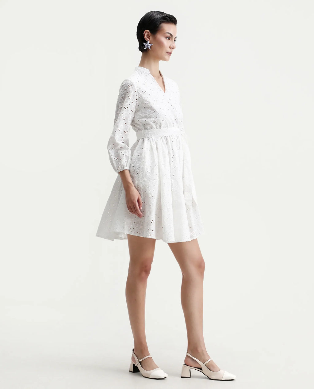 Rareism Women's Somliao White Cotton V-Neck Plain Bishop Sleeve Mini Flared Dress