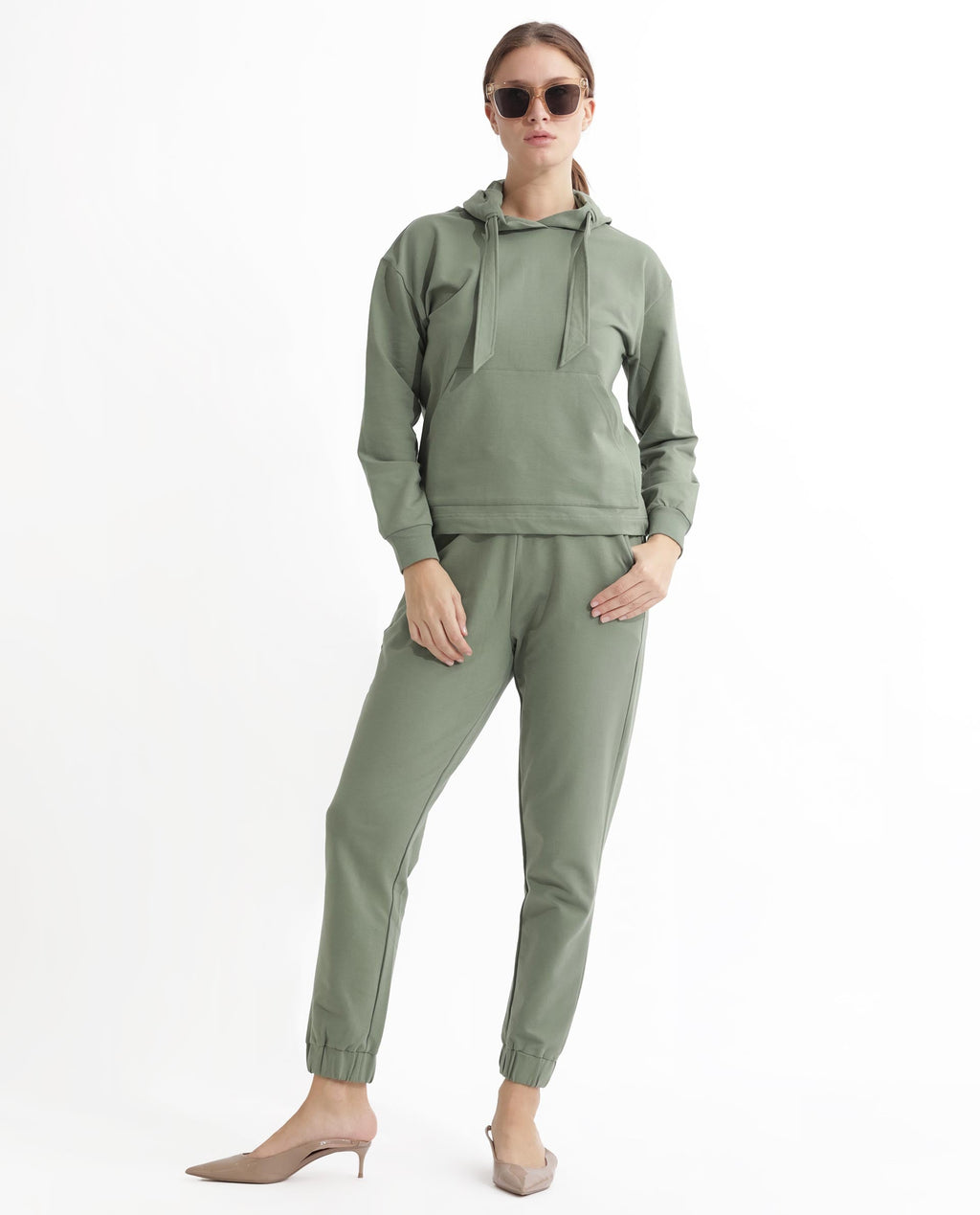 Rareism Women's Terac Dusky Green Polyester Blend Plain Ankle Length Regular Fit Track Pant