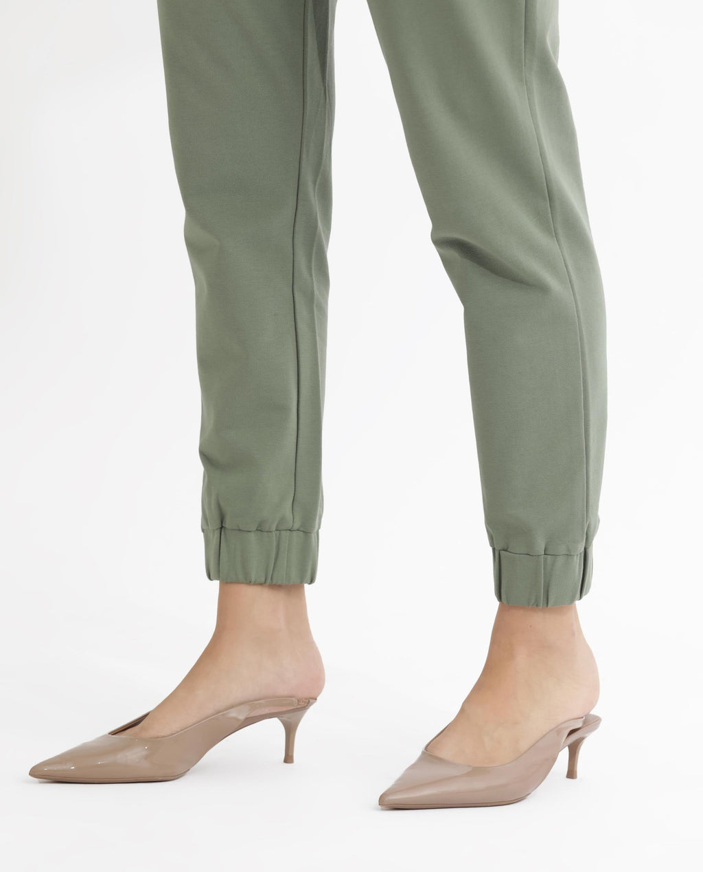 Rareism Women's Terac Dusky Green Polyester Blend Plain Ankle Length Regular Fit Track Pant