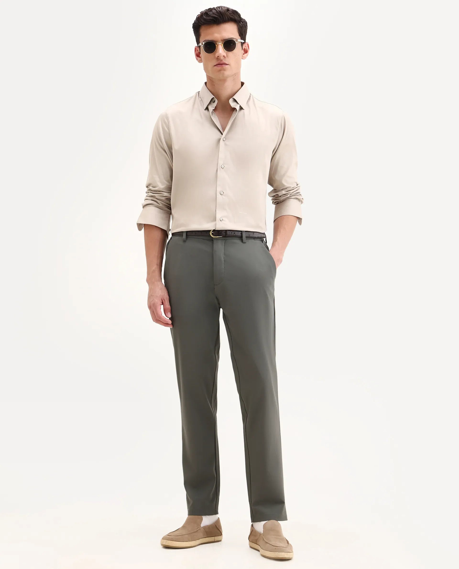 Rare Rabbit Men's Travel-26 Olive Polyester Blend Plain Regular Fit Trouser