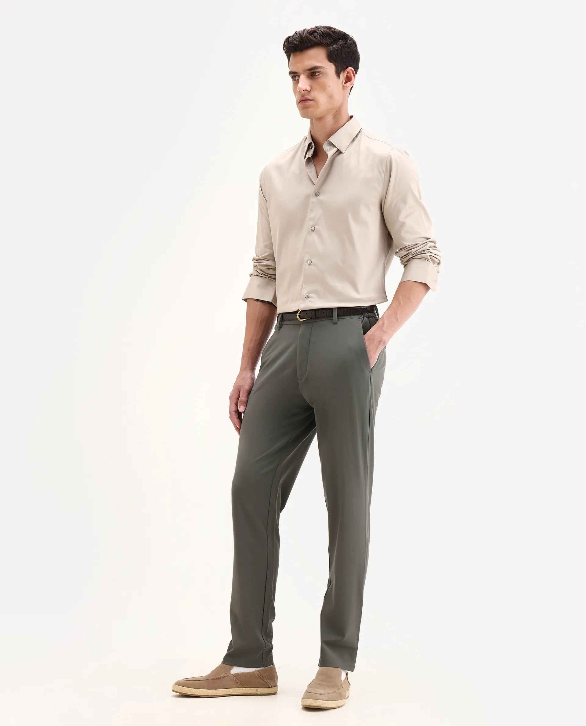 Rare Rabbit Men's Travel-26 Olive Polyester Blend Plain Regular Fit Trouser