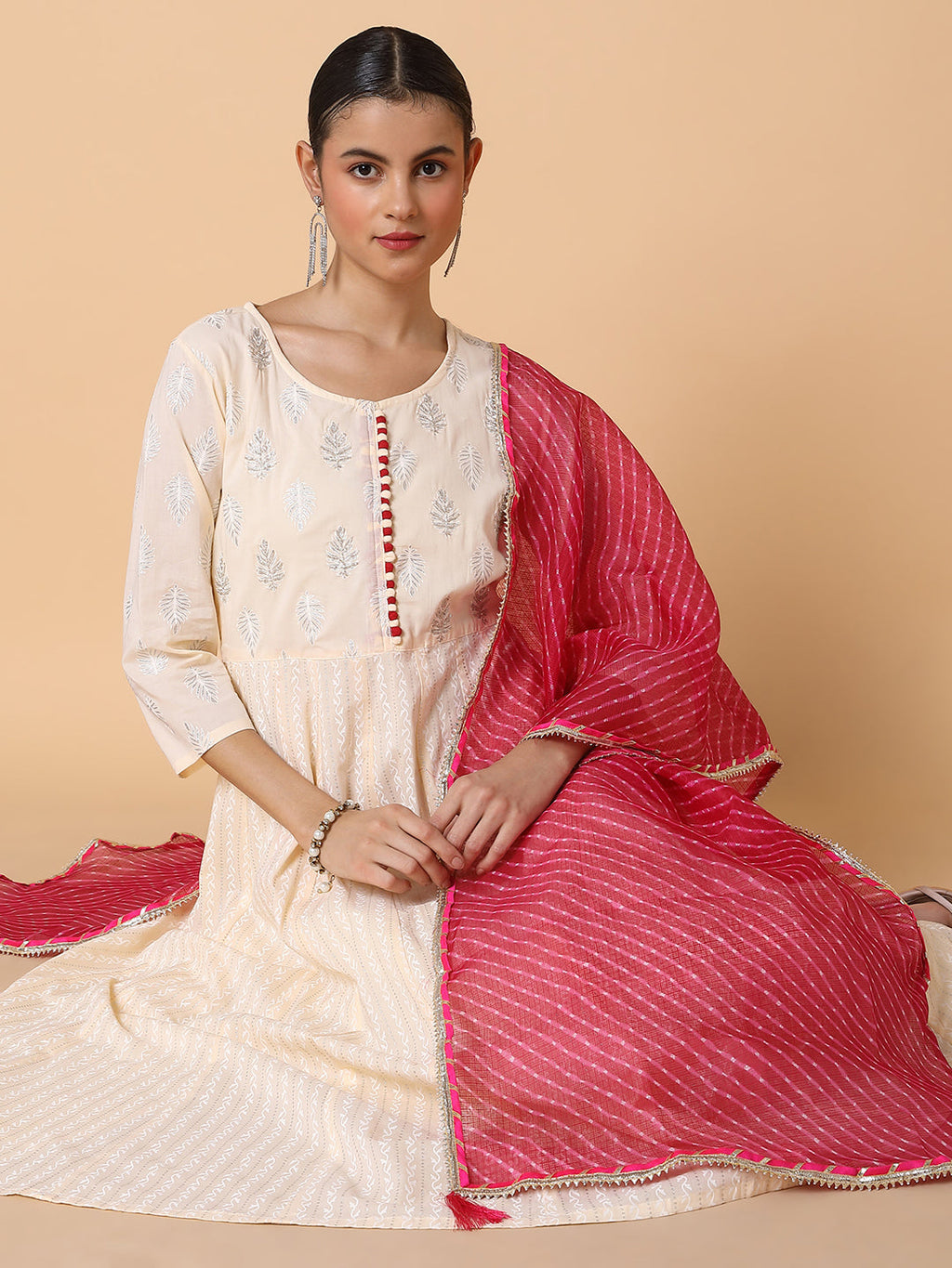 Women's Ethnic Motifs Cream Anarkali Kurta with Dupatta
