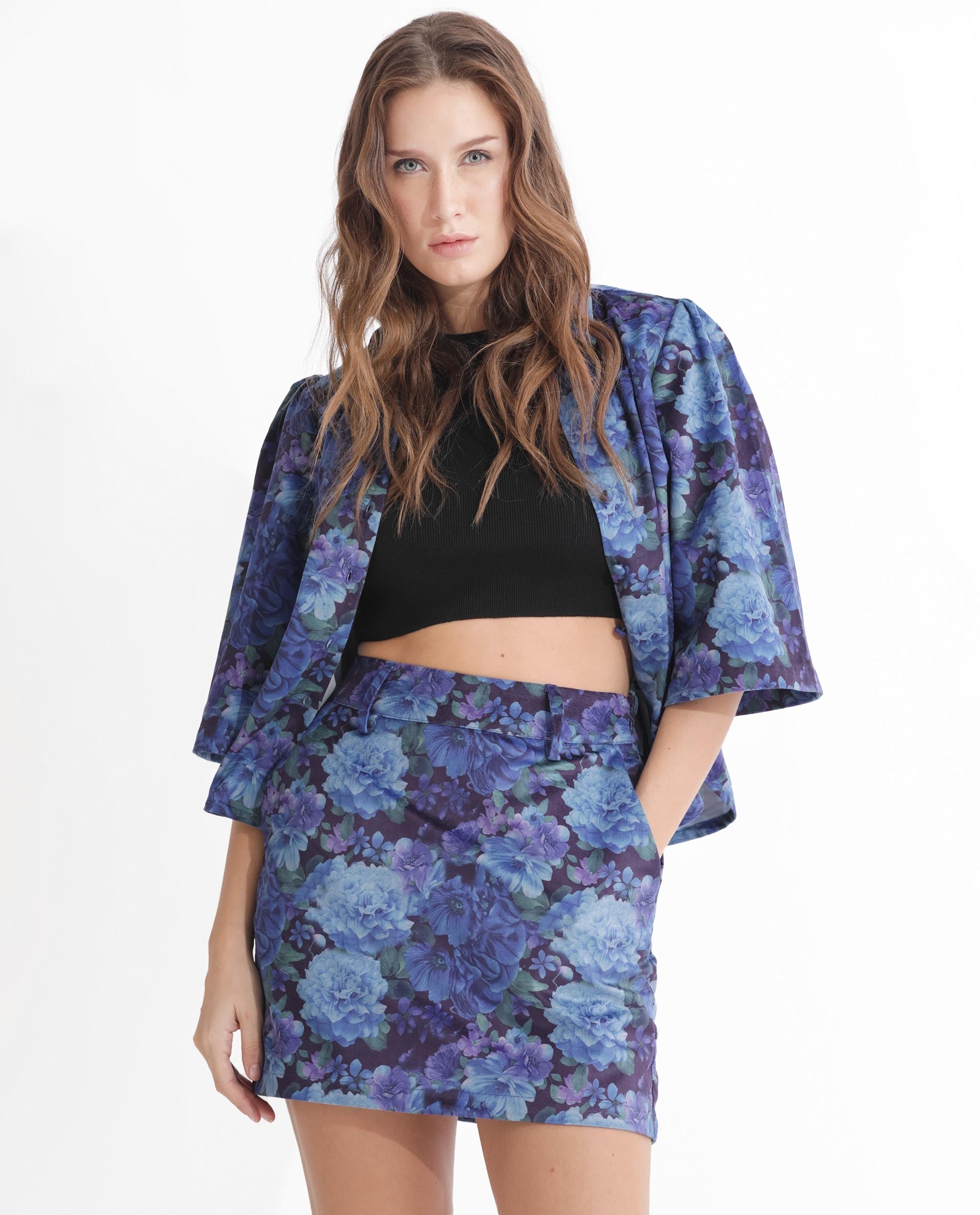 Rareism Women's Velsko Black Velvet Floral Print Mini Slim Fit Skirt