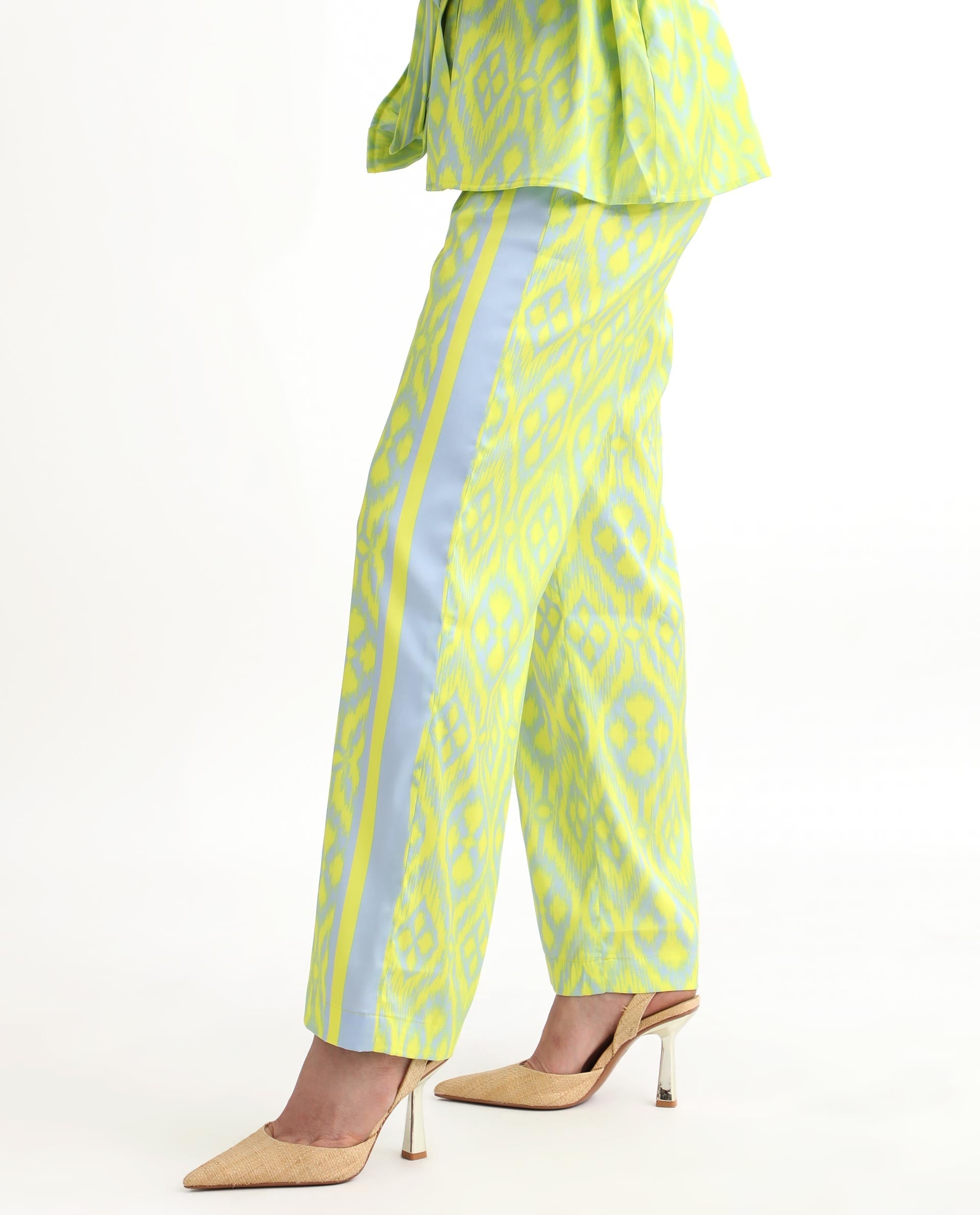 Rareism Women's Zie Yellow Polyester Striped Ankle Length Regular Fit Trouser