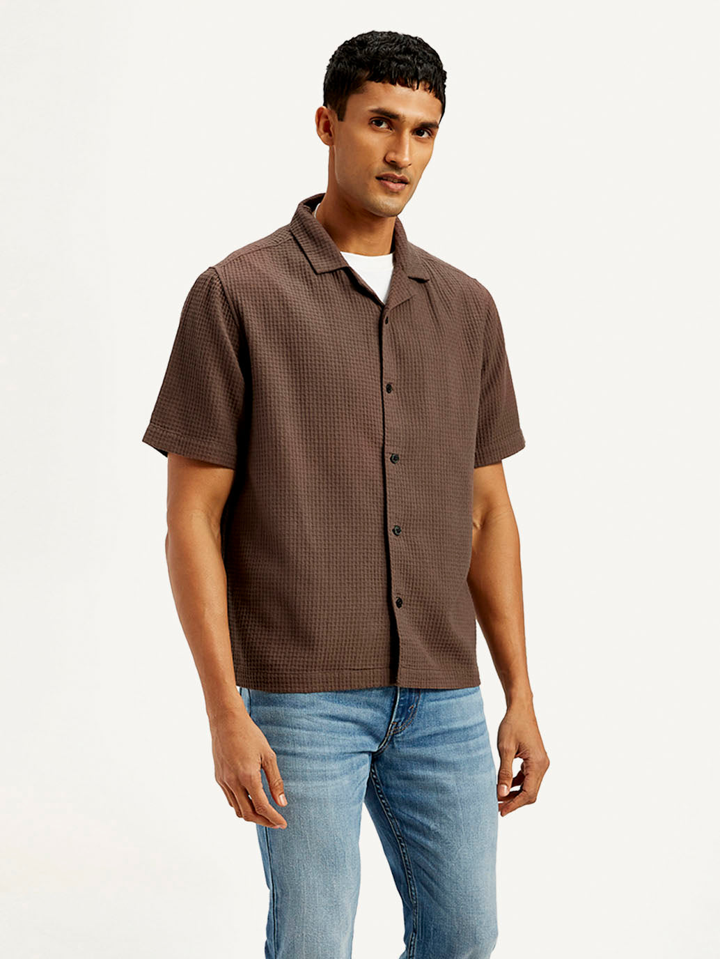 Men's Resort Collar Textured Relaxed Fit Shirt