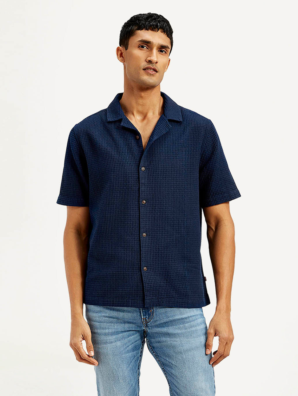 Men's Resort Collar Textured Relaxed Fit Shirt
