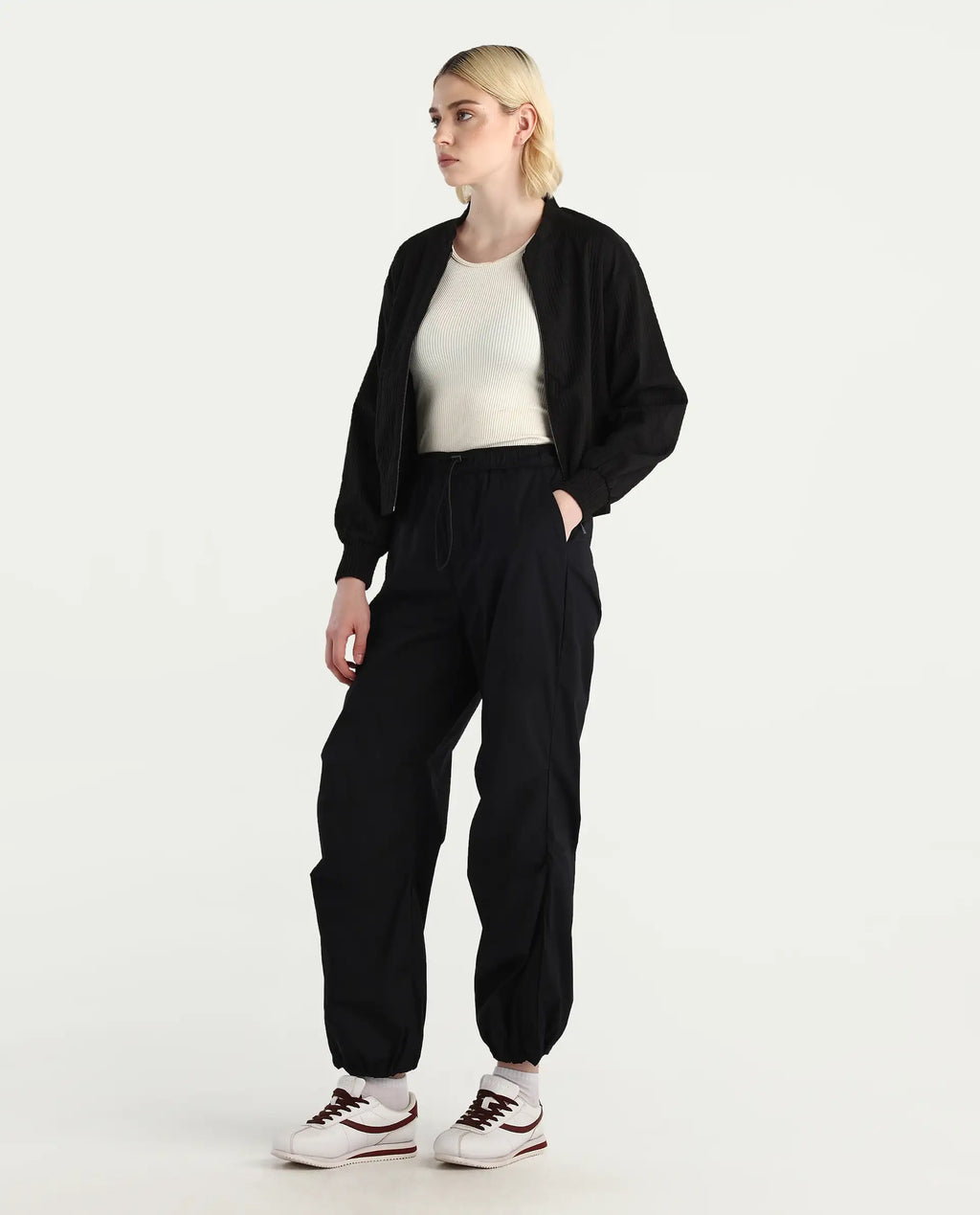 Rareism Women's Epwor Black Cotton Blend Plain Ankle Length Baggy Trouser